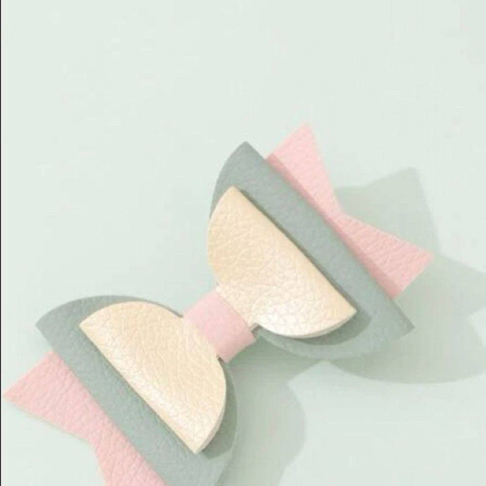 Pastel kids bow